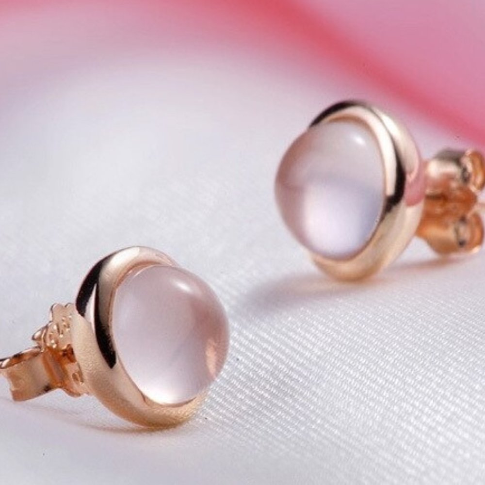 Rose gold blush pin crystal elegant stud earrings - Picture 4 of 4